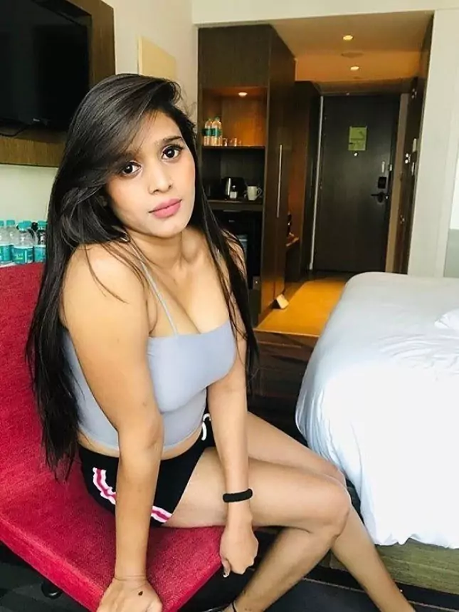 कॉल गर्ल्स सर्विस  पालोलम बीच